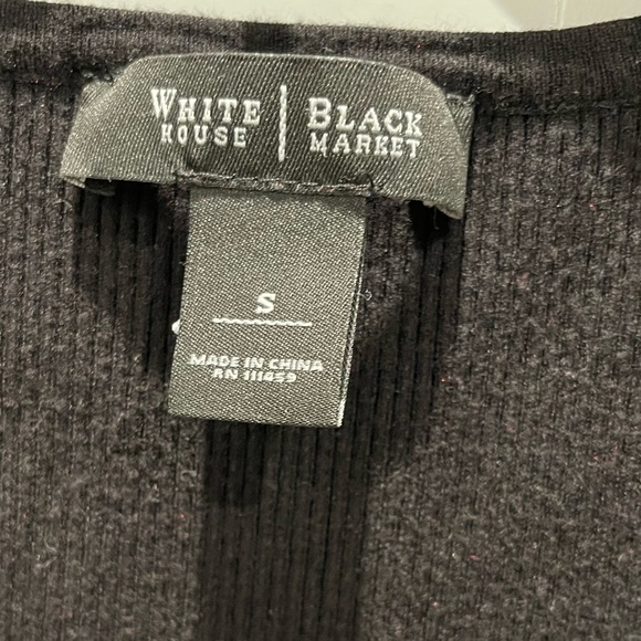 White House Black Market Top - Picture 4 of 4